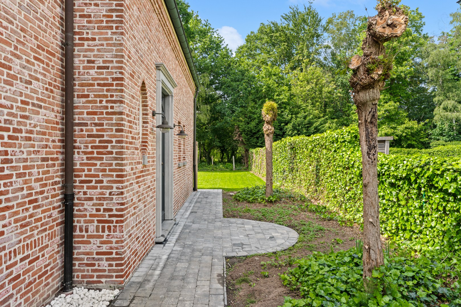 House for sale in Mariakerke with 4 bedrooms - photo 4