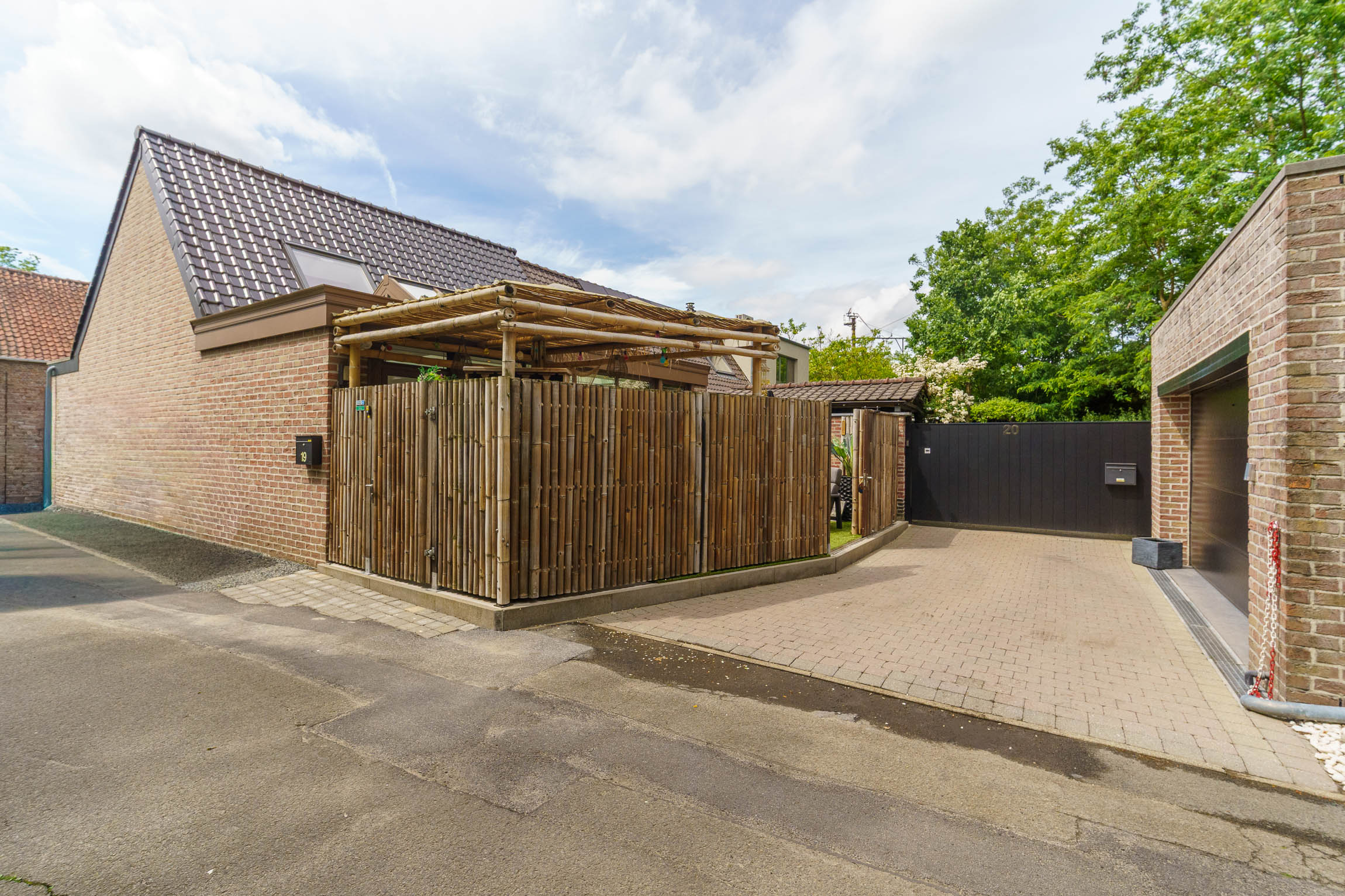 Totaal gerenoveerde woning in groene omgeving te Muizen. - foto 4