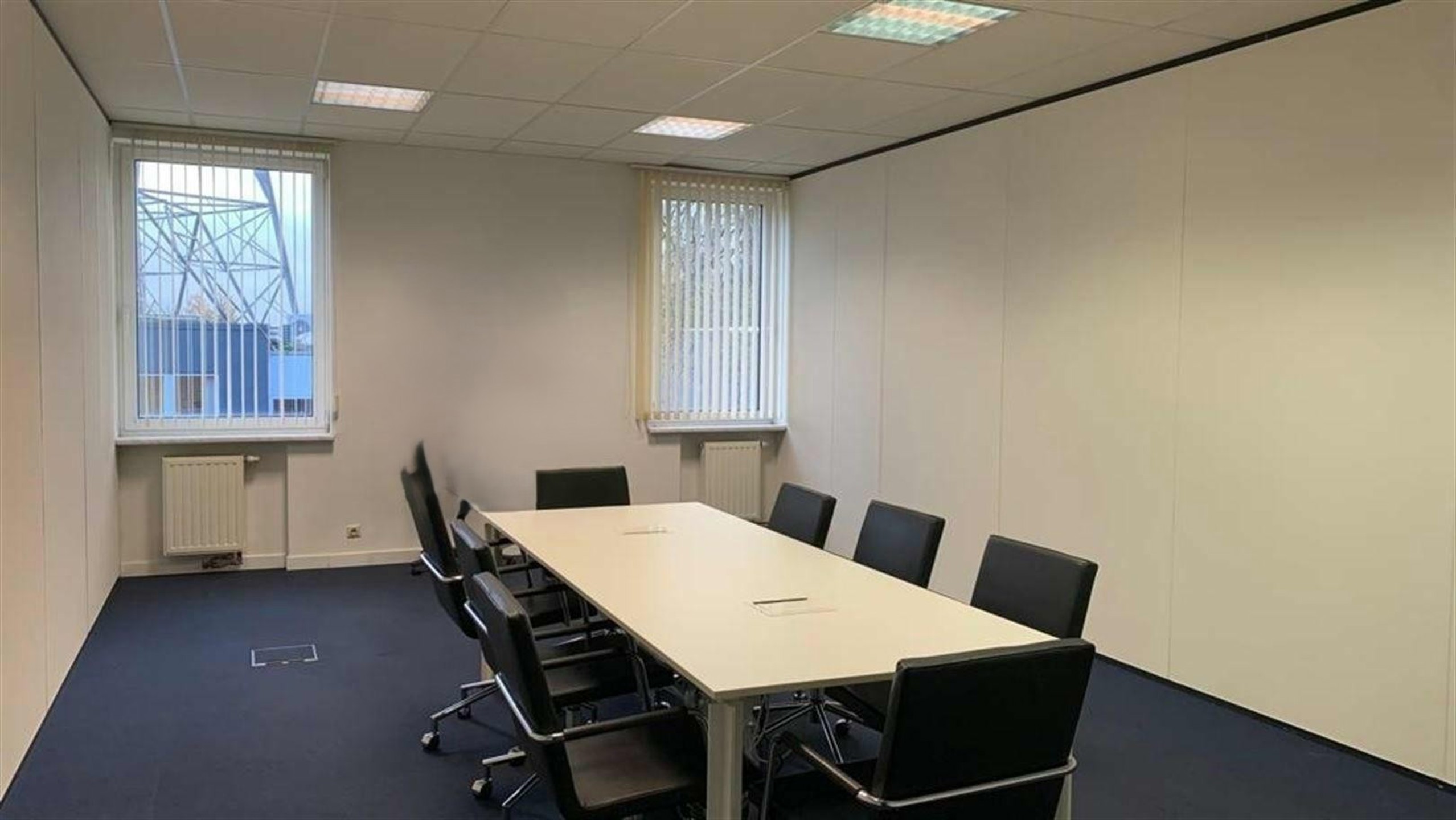 Schelle: 591m² kantoren met ruime parking te huur nabij A12  - foto 5