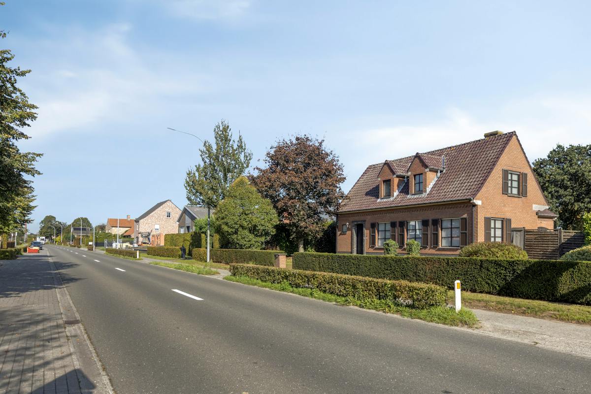 Spacious open building in Zomergem for sale - photo 4