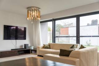 Te koop: instapklaar gelijkvloers appartement in Grembergen (Dendermonde), rustig gelegen maar toch dichtbij alle voorzieningen.Dit moderne...