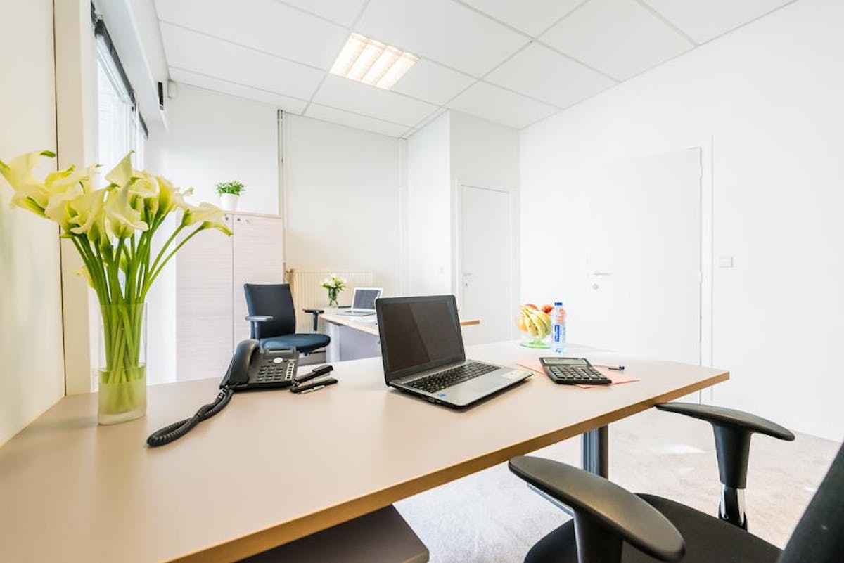 Bureaux modernes à service complet (17 m²-51 m²) à louer à Gand - photo 5