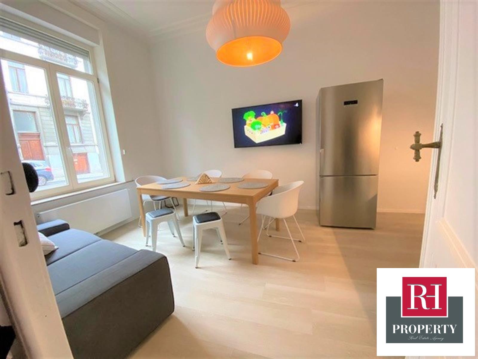 Appartement te huur in Elsene met 1 slaapkamer - foto 4