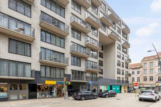 Mooie, gemeubileerde studio te koop in hartje van Brussel!De studio is zeer goed gelegen: dicht bij het Madouplein, dicht bij het openbaar vervoer...