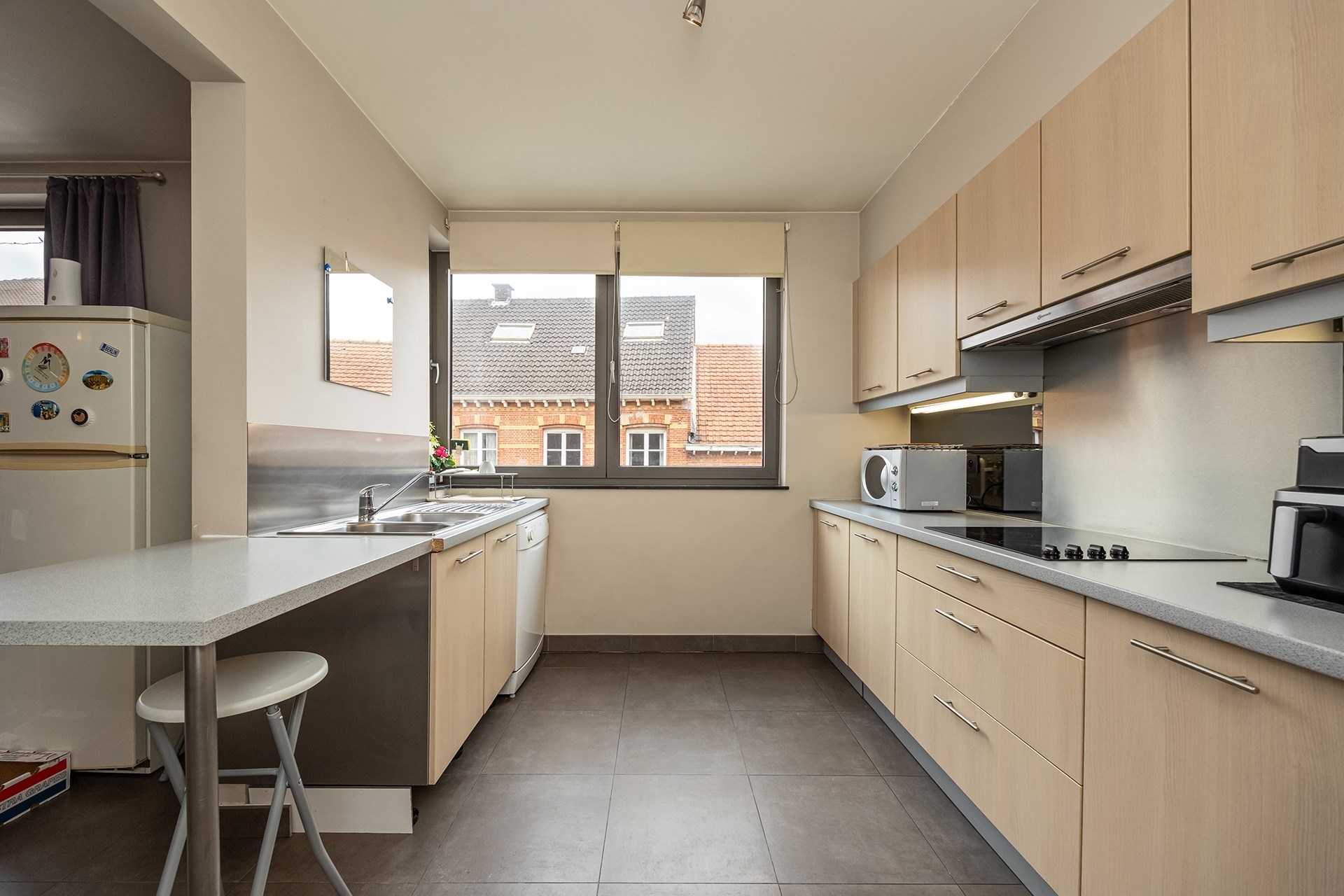 Appartement met 2 slaapkamers en garage gelegen in het centrum van Sint-Gillis-Waas (88m²) - foto 5