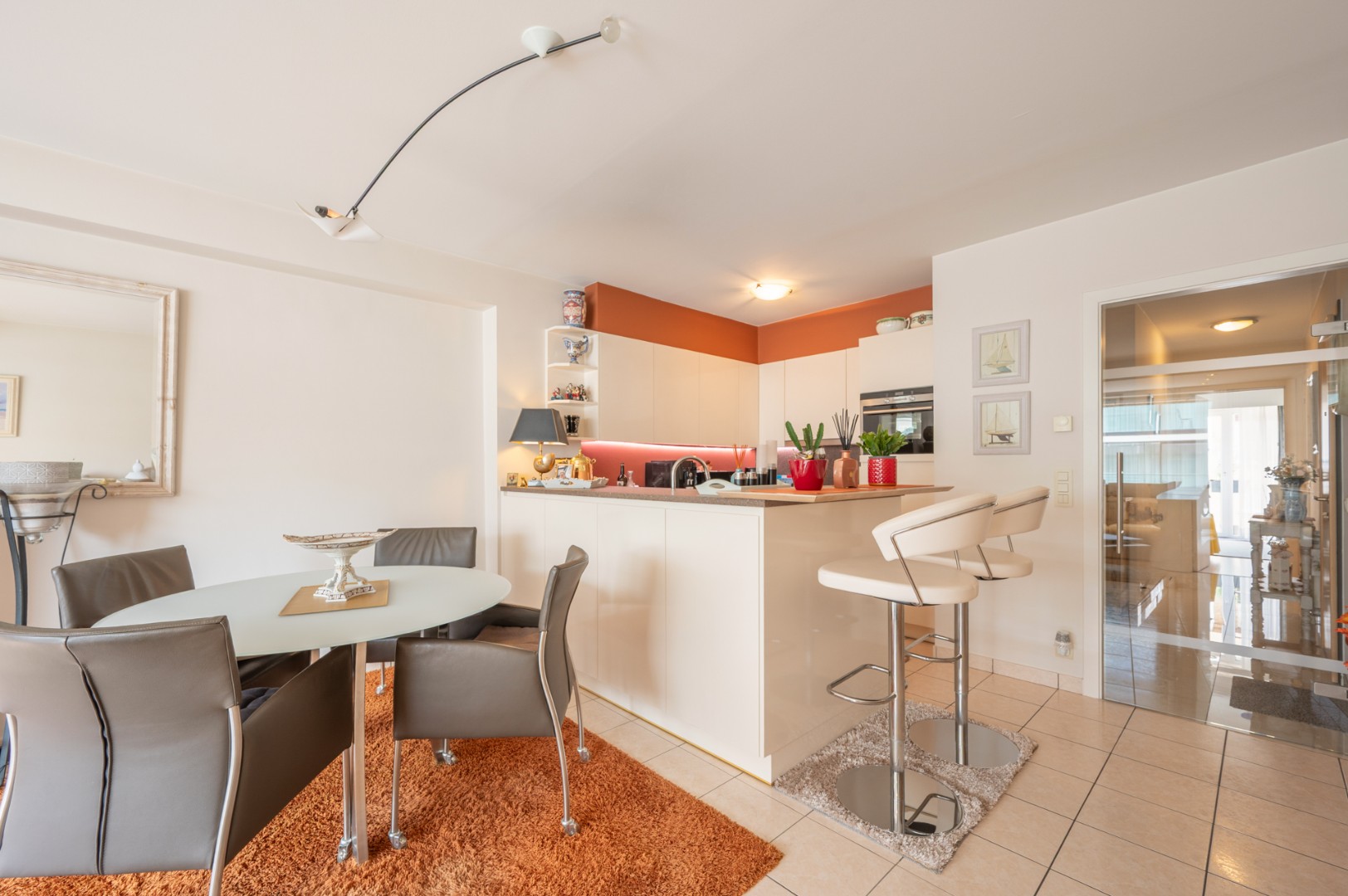 Lichtrijk appartement met 2 slaapkamer en garage op Paul Parmentierlaan - foto 5