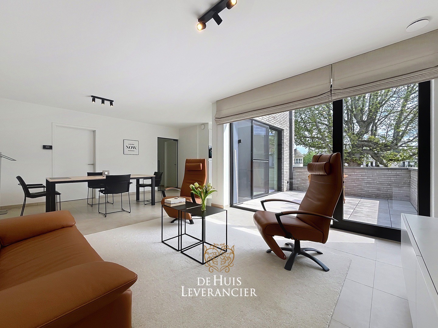 Discrete luxe & tijdloze elegantie : subliem nieuwbouwappartement met terras en gemeenschappelijk tuin te koop in Boechout - foto 1