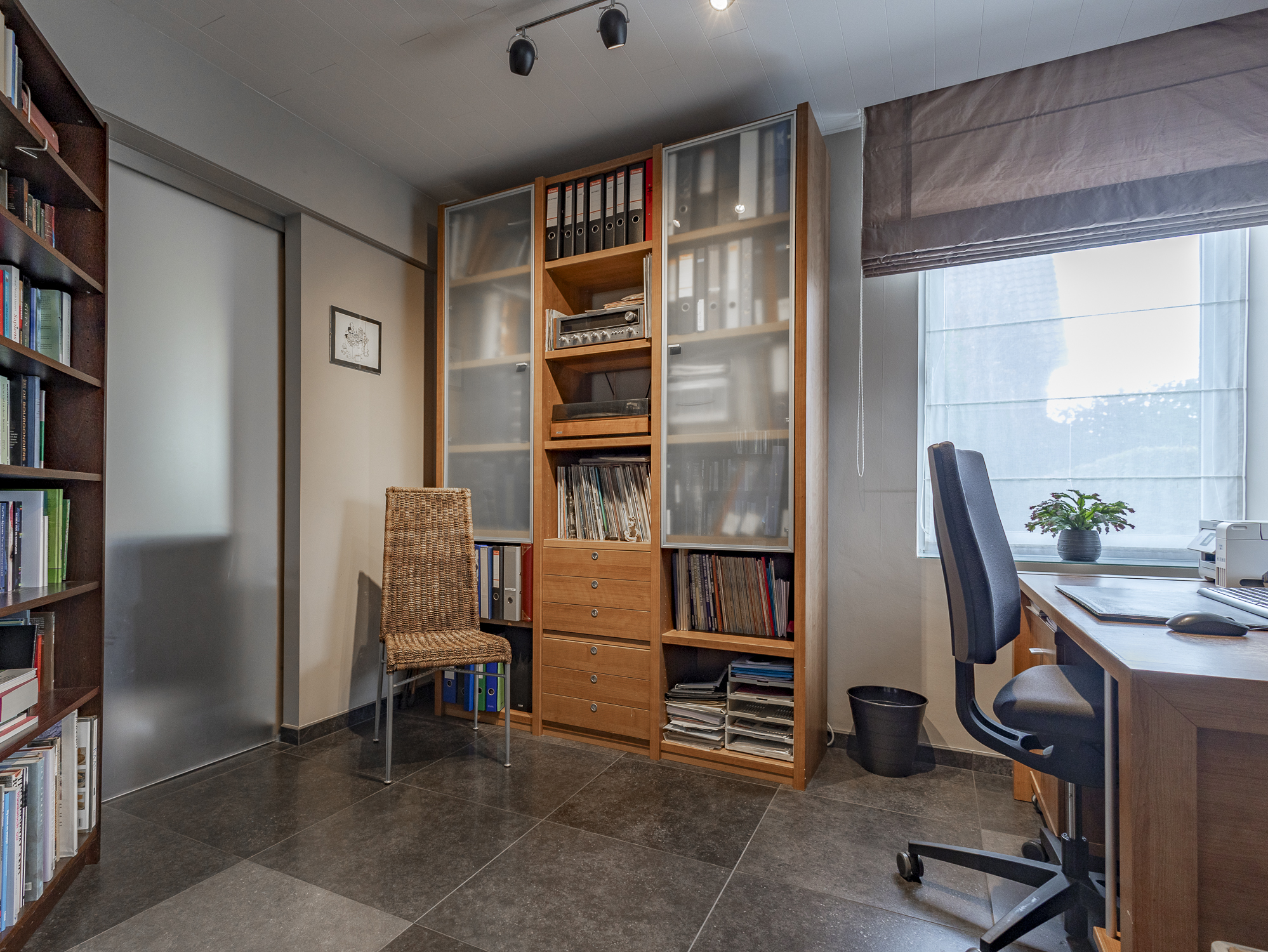 Gerenoveerde ruime alleenstaande woning met zwembad - foto 4
