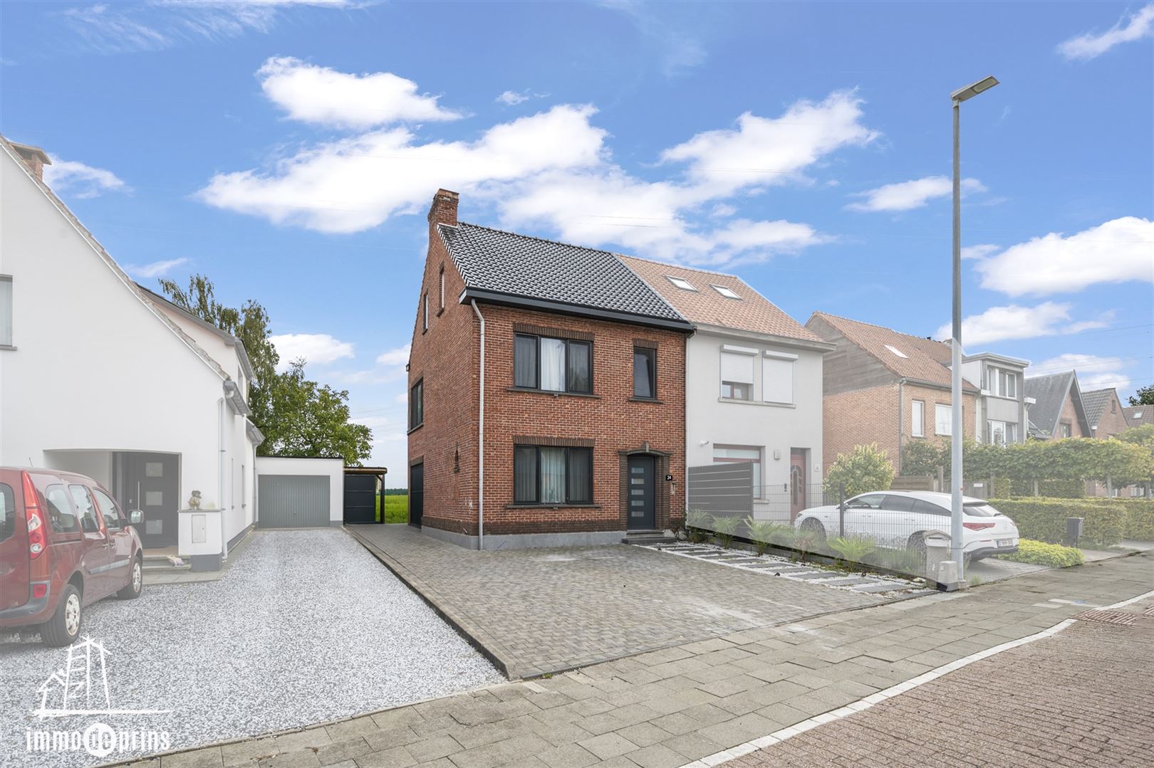 Maison à vendre à Saint-Nicolas avec 4 chambres - photo 1