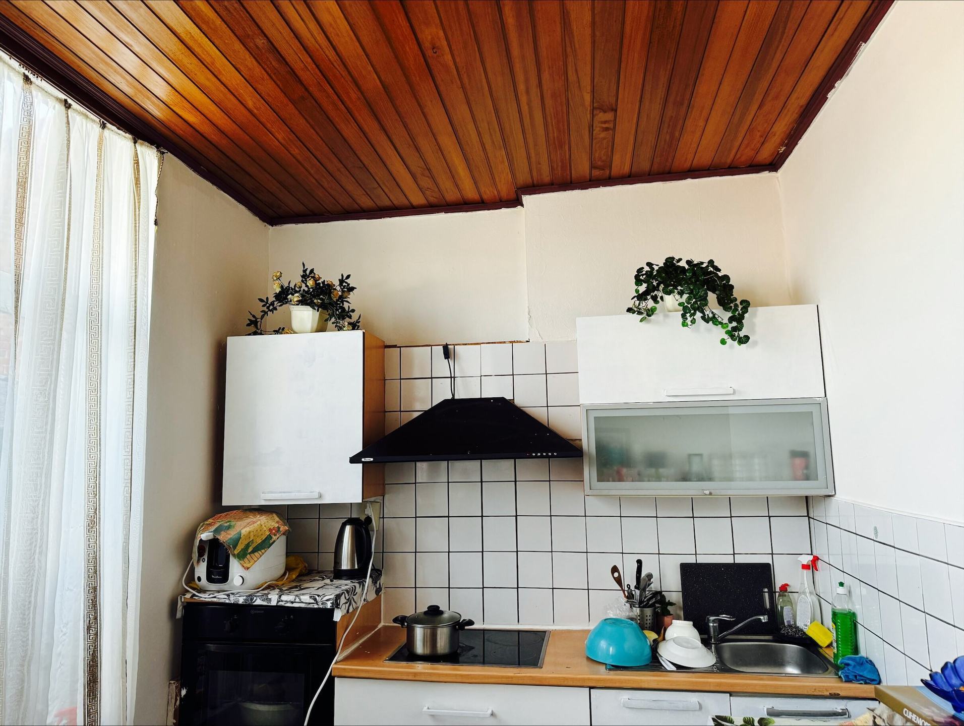 Centrale aparte handelruimte en apart duplexappartement. - foto 5