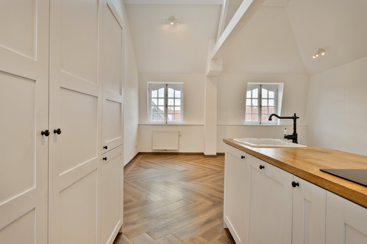 Charming 2 bedroom apartment with a view of Bruges for rent - photo 5