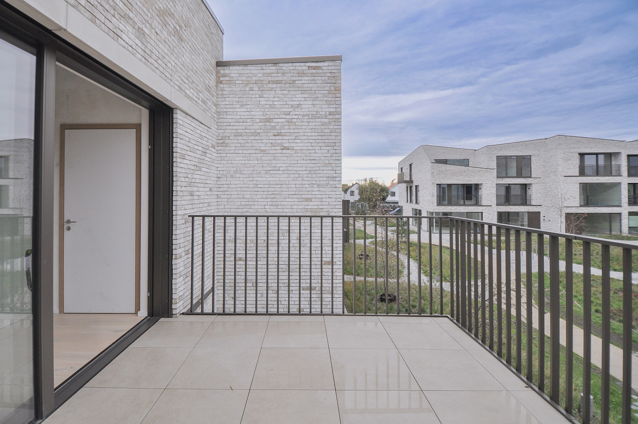 Nieuwbouw BEN-woning(bijna energie neutrale woning) in een autovrije, groene omgeving. - foto 4