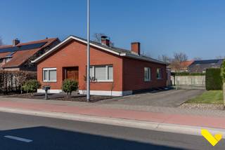 Instapklare, gelijkvloerse woning in Noorderwijk.Deze charmante gelijkvloerse woning bevindt zich in het centrum van Noorderwijk, op wandelafstand...