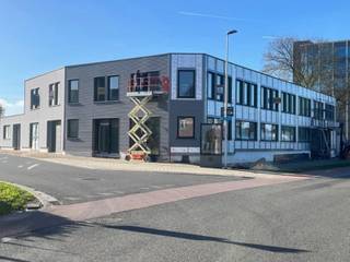 Commercial for rent in Schelle