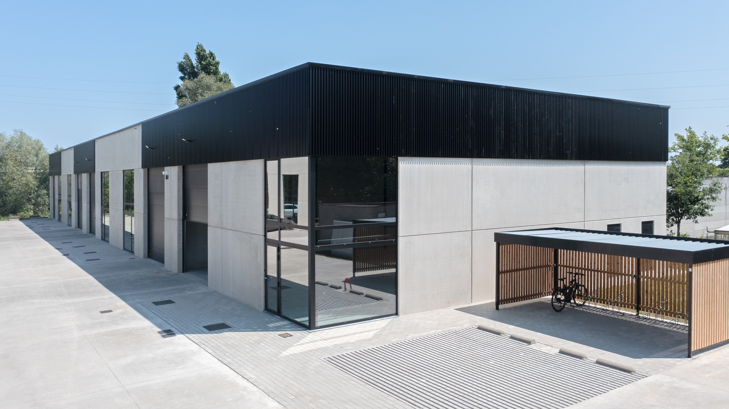 Nieuwbouw KMO-unit van 342m² in Oudenaarde vlakbij N60 - photo 4