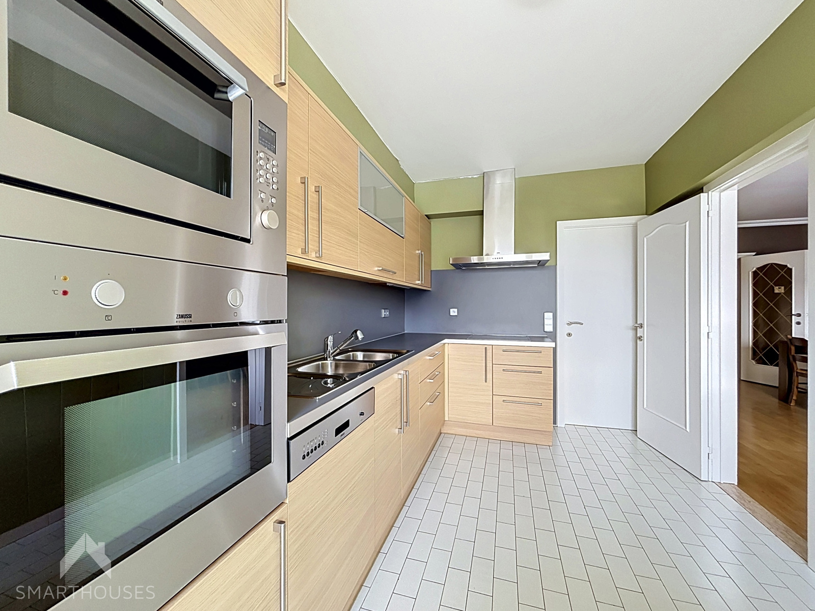 Ruim appartement met 2 slaapkamers op topligging - foto 4