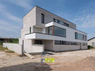 APPARTEMENT 3 GELEGEN IN RESIDENTIE VALKENNEST TE ROTEM.KENMERKEN APPARTEMENT- Gelijkvloers appartement- 2 Slaapkamers.- Oppervlakte: 106m².- Terras:...