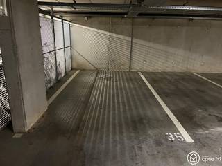 Garage à louer à Bilzen-Hoeselt