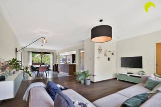 Kijkdag zondag 10 mei vanaf 10u - vooraf inschrijven verplicht: 03.449.42.41 - hallo@habicom.be  Biedingen mogelijk tot dinsdag 12 mei 18u Deze...