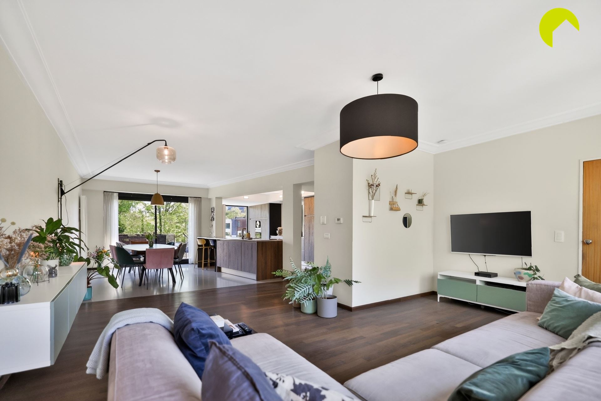 Instapklare vernieuwbouwing in gegeerde Dieseghemwijk - foto 2