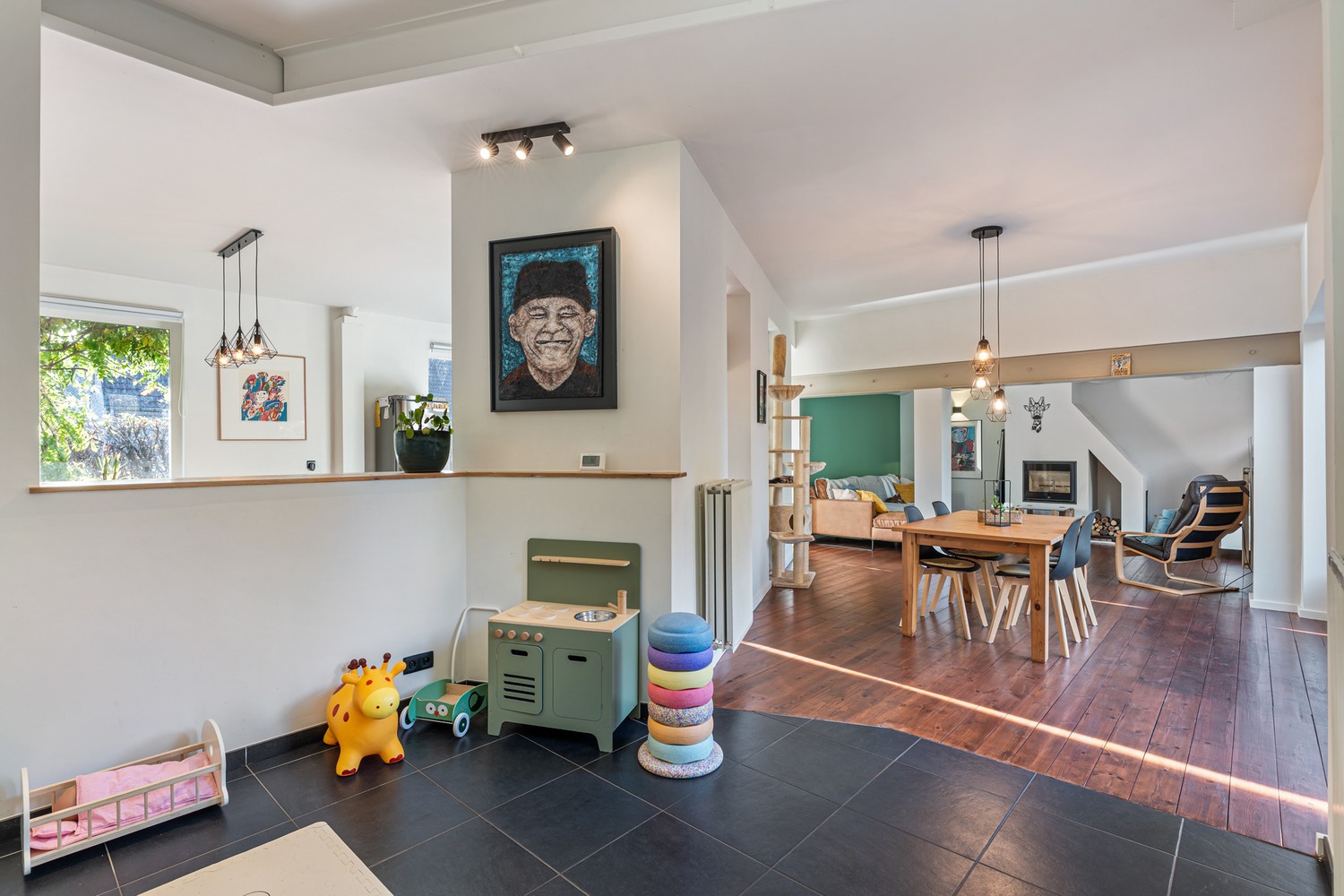 Ruime instapklare ééngezinswoning met mooie tuin op perceel van 15 are 73 centiare te Rotselaar ! - foto 4