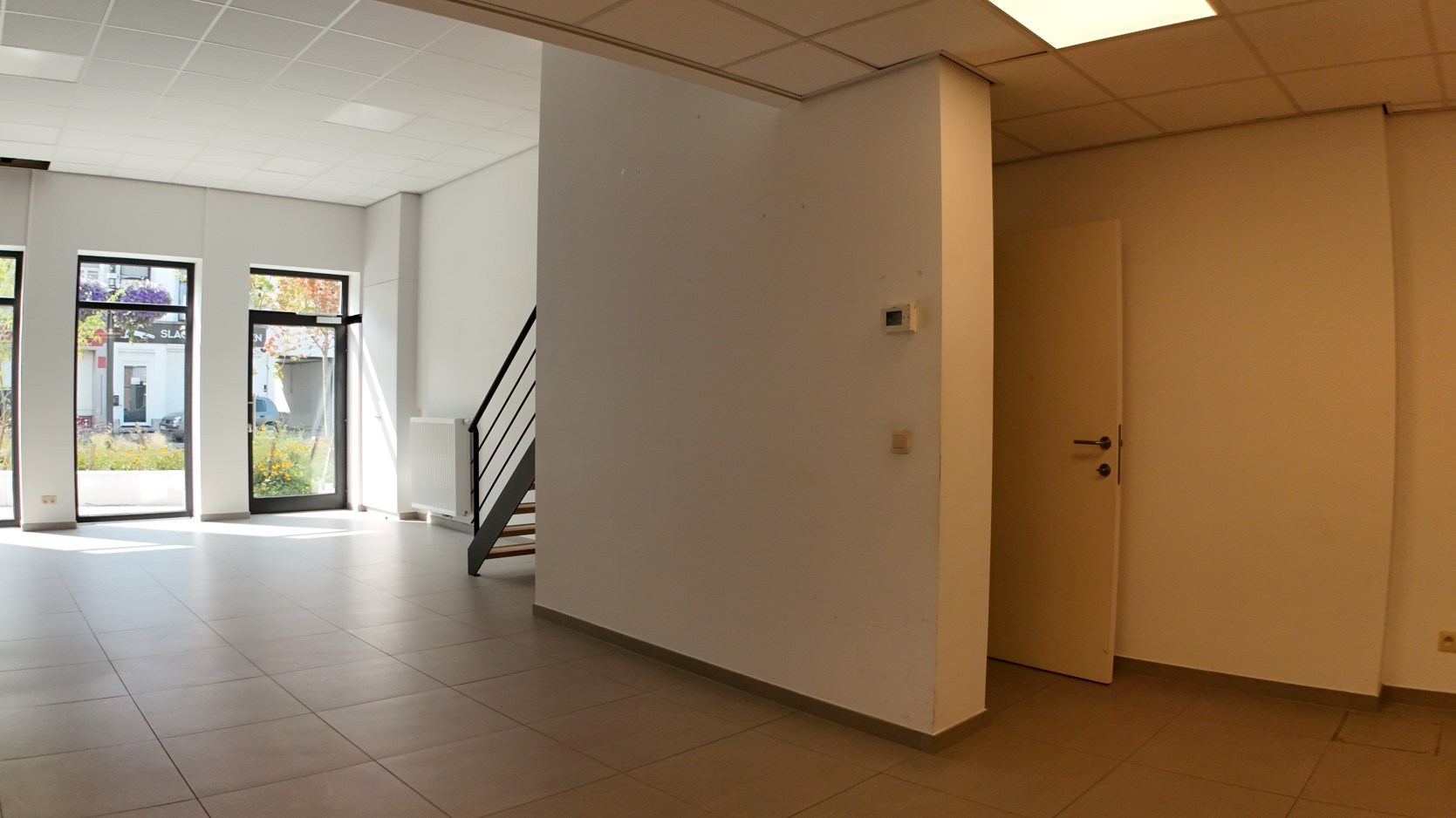 Veelzijdig handelspand in het centrum van Lokeren - foto 3