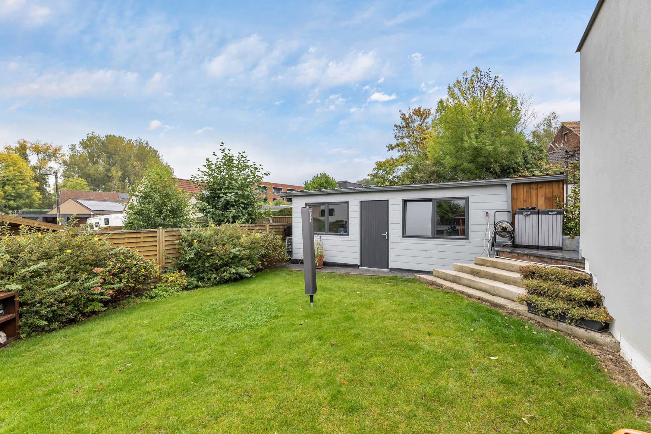 House for sale in Roosdaal with 2 bedrooms - photo 2