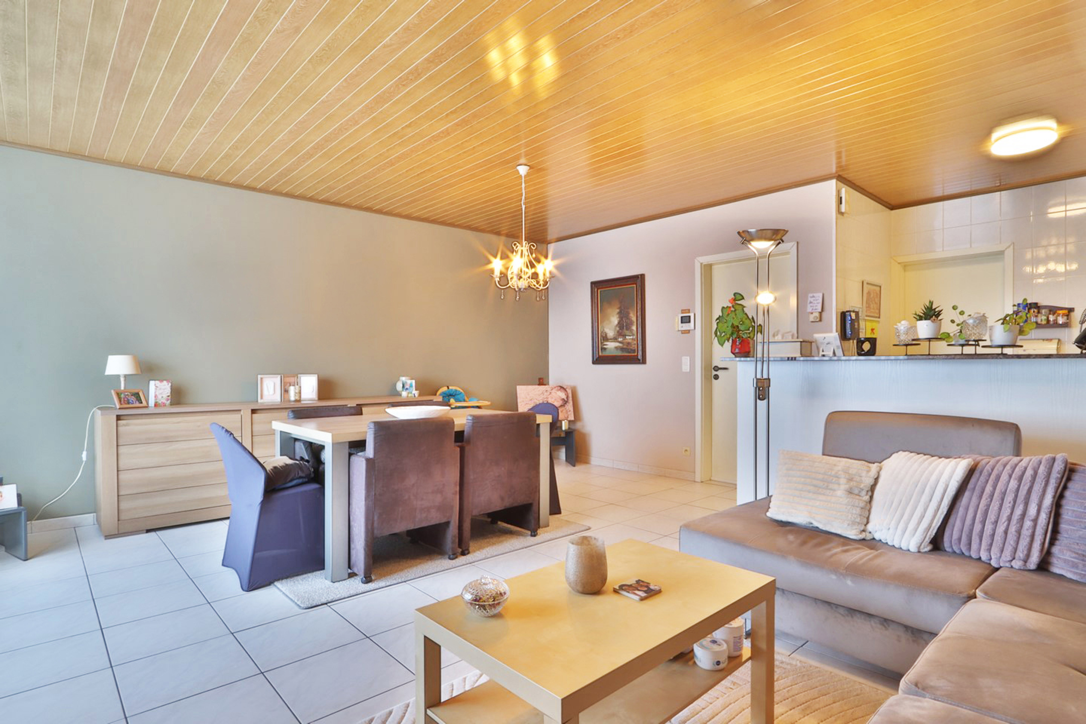 Appartement à vendre à Beveren-Kruibeke-Zwijndrecht avec 2 chambres - photo 4