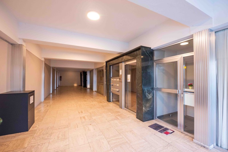 Appartement met 3 slaapkamers en garage in het centrum van Deerlijk - photo 2