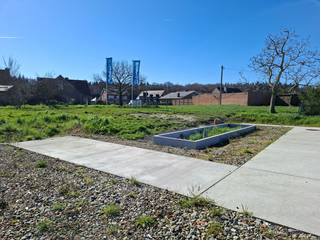 In ons nieuw woonproject langs de Muntestraat in Hertsberge hebben we 1 bouwgrond te koop voor een open bebouwing met een totale...