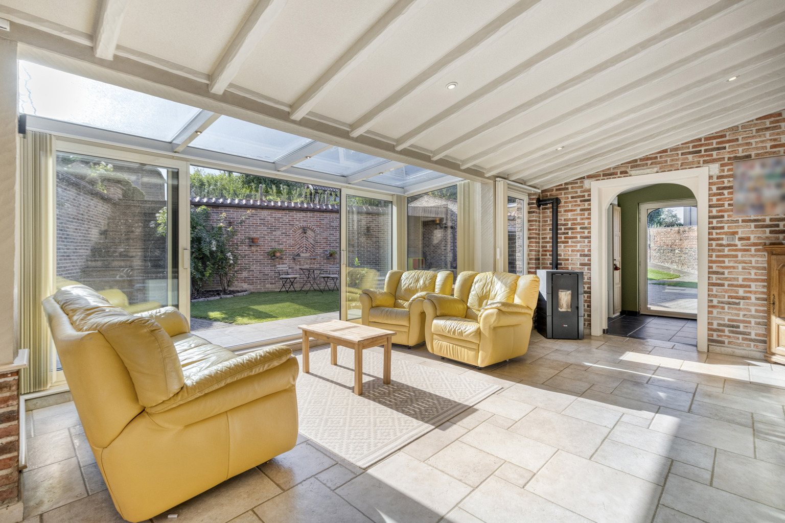 Mooie, ruime woning met tuin in Hoegaarden - foto 5