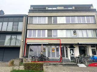 Commercial à vendre à Leeuw-Saint-Pierre