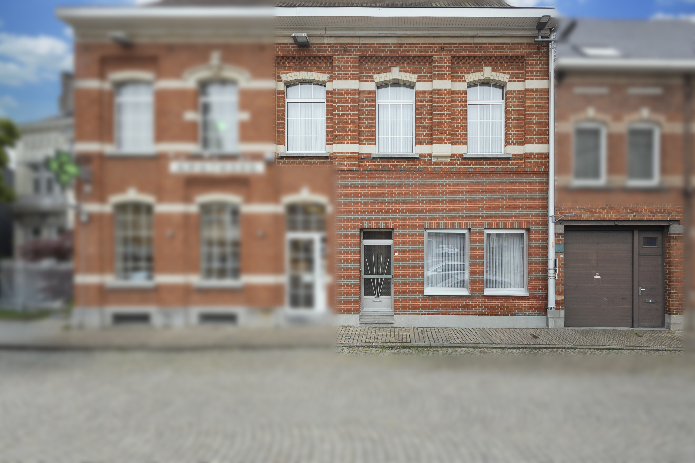 Large and charming townhouse with outbuilding in Itterbeek. - photo 2