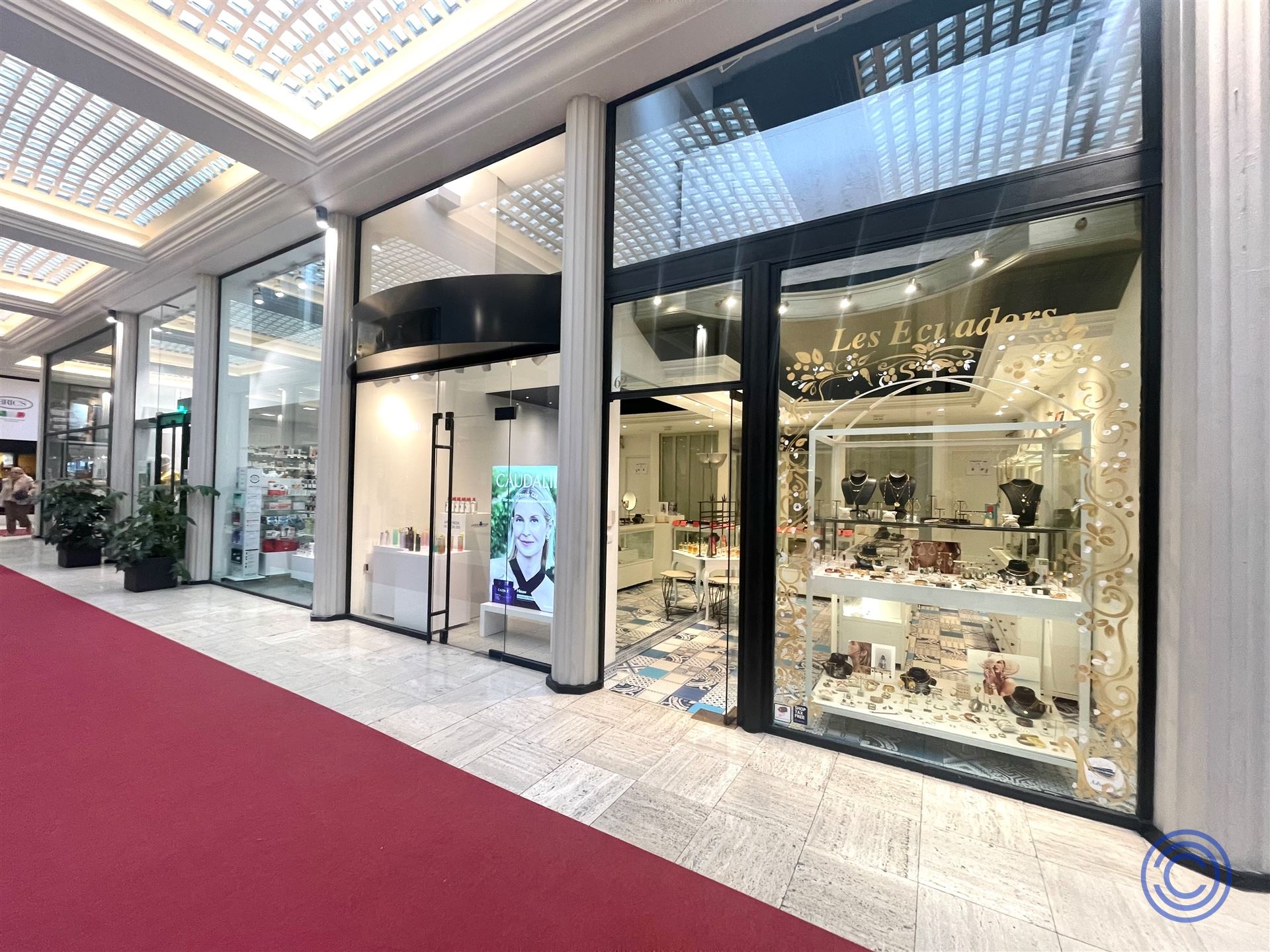 Instapklare winkek ca. 30m² in de Nieuwe Gaanderij! - foto 4