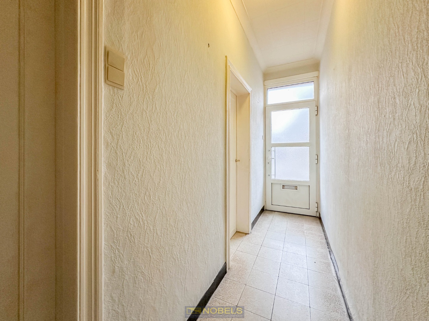 Te koop, te renoveren stadswoning met koertje te Eine (Oudenaarde). - foto 5