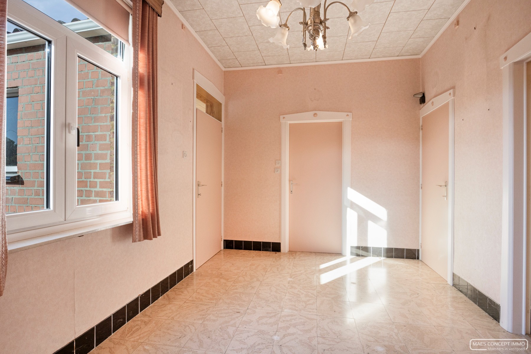 Karaktervolle woning met garage te koop op Elsegemplein (Wortegem) - foto 5
