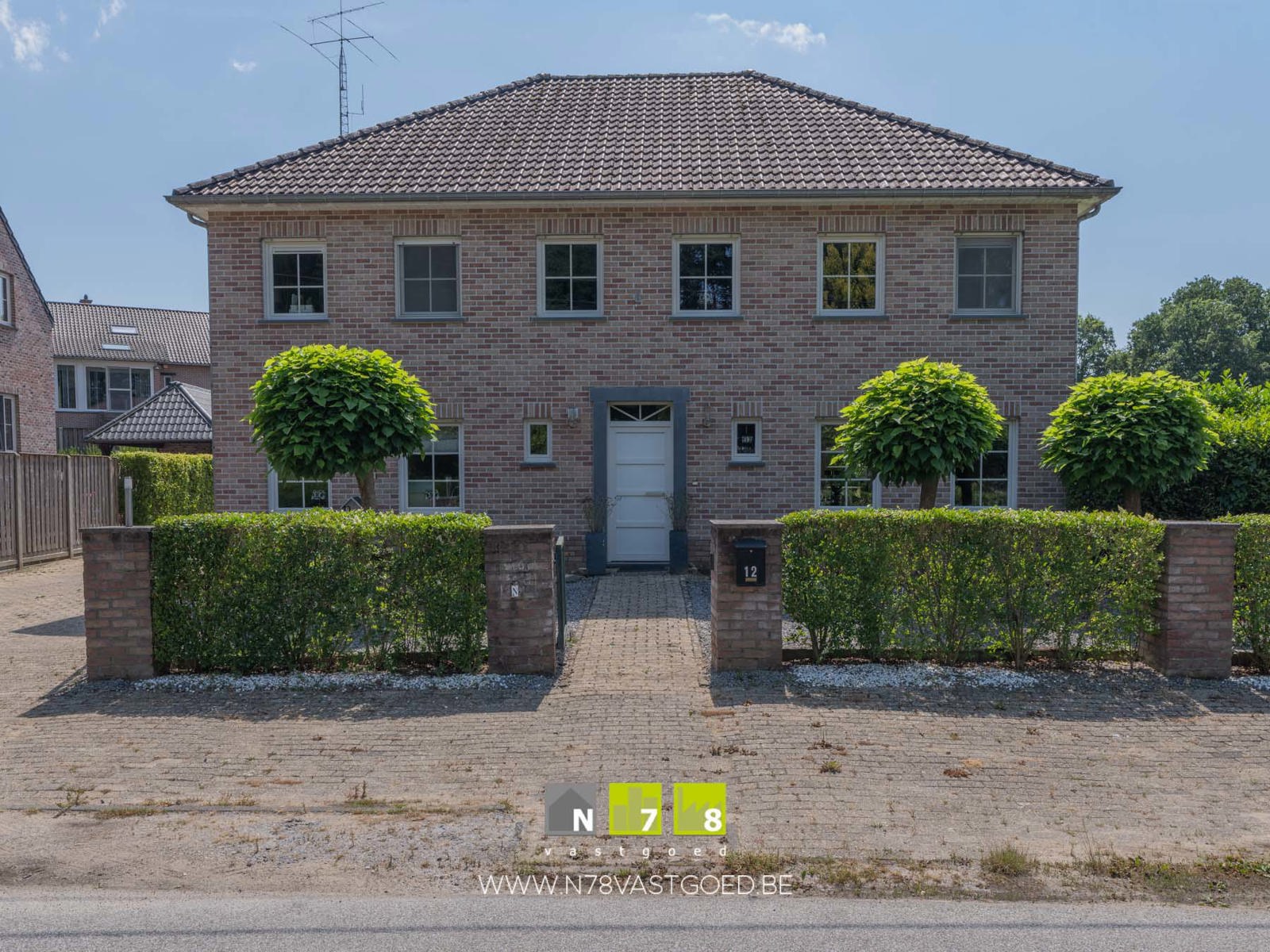House for sale in Maaseik