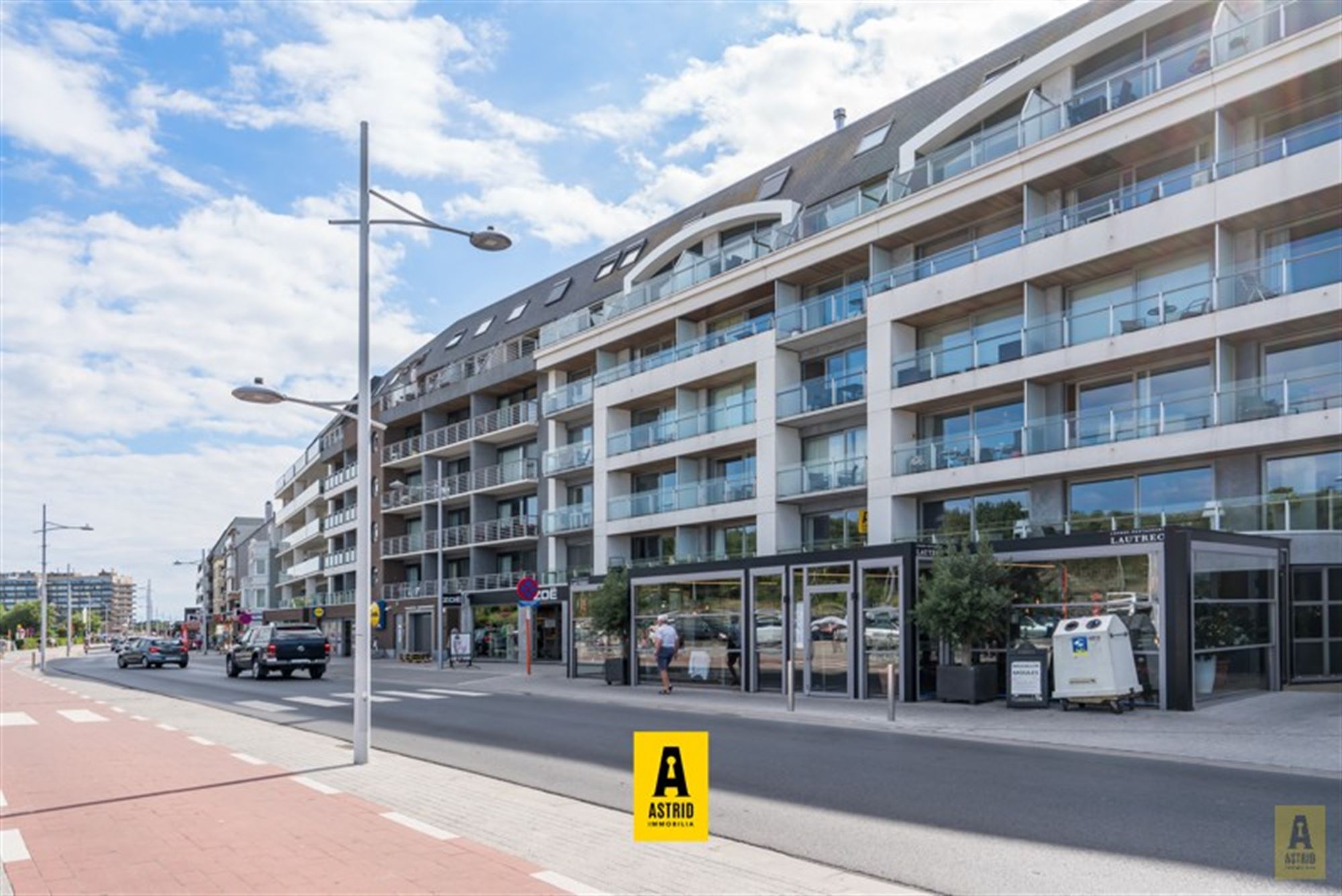 Schitterend duplexappartement met 3 slaapkamers, zeezicht en garagebox! - foto 2