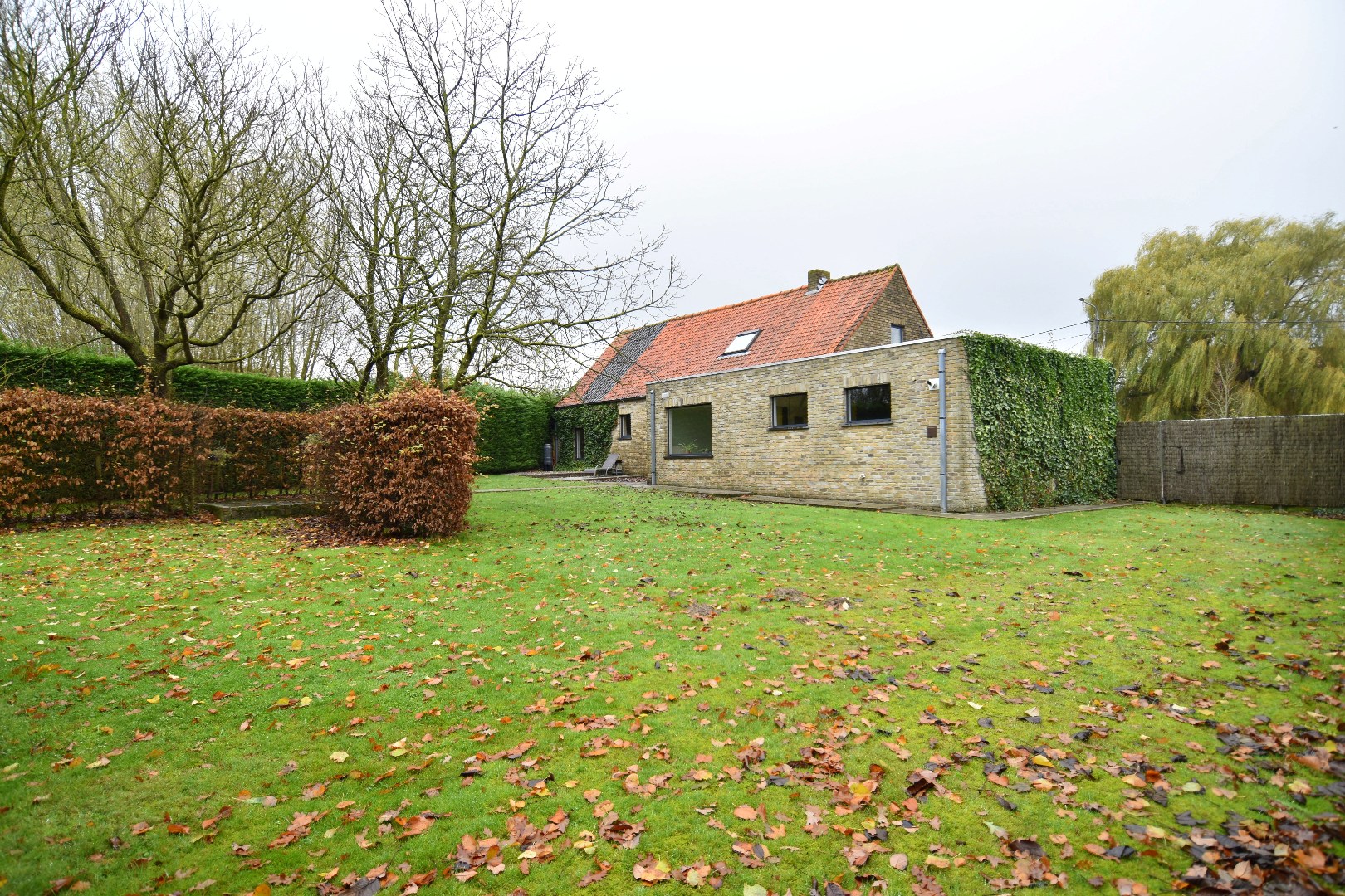 Landelijk wonen in alle comfort én met 4 slaapkamers te Sint-Eloois-Winkel - foto 2