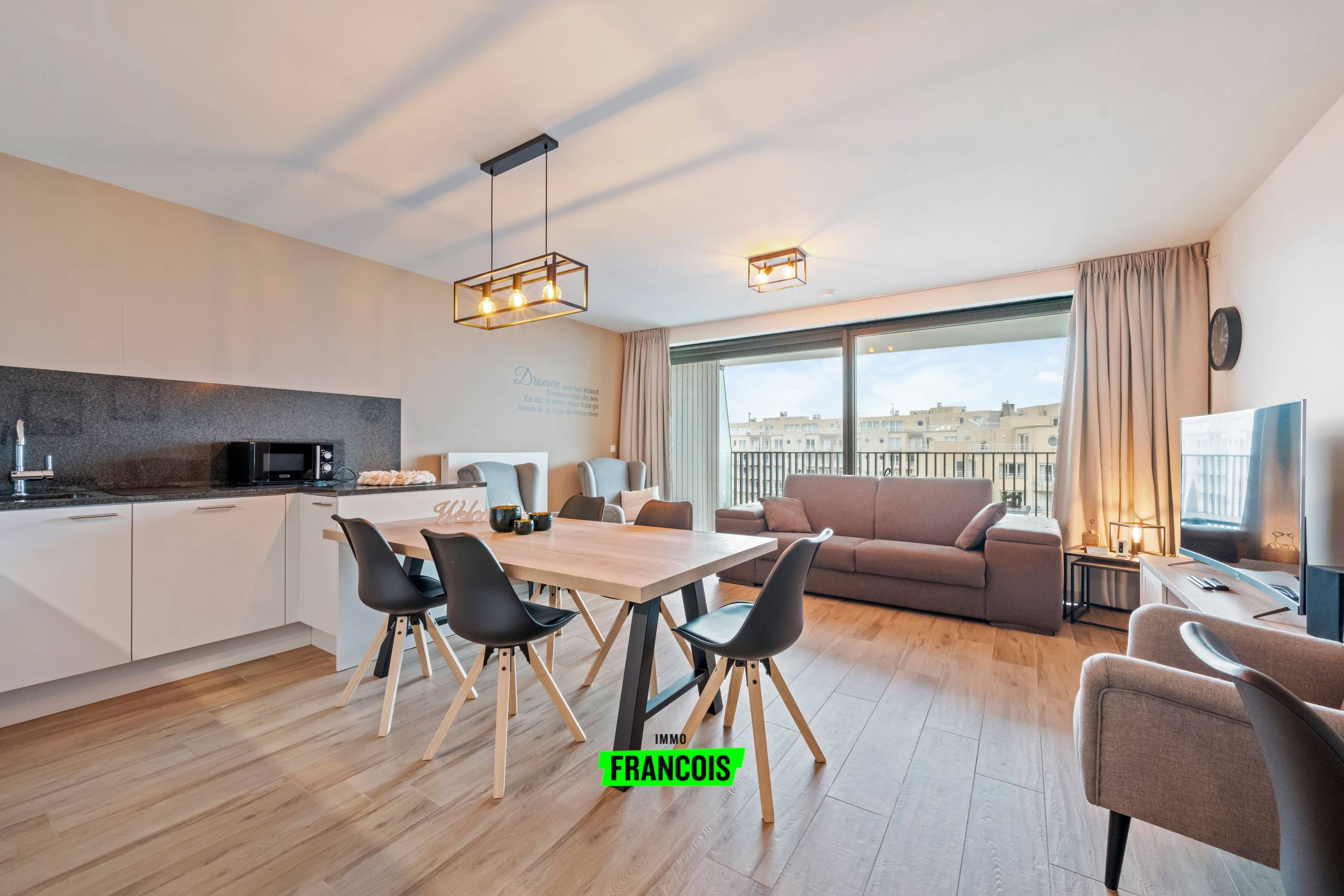 Stijlvolle studio met zeezicht te Oostende - foto 1