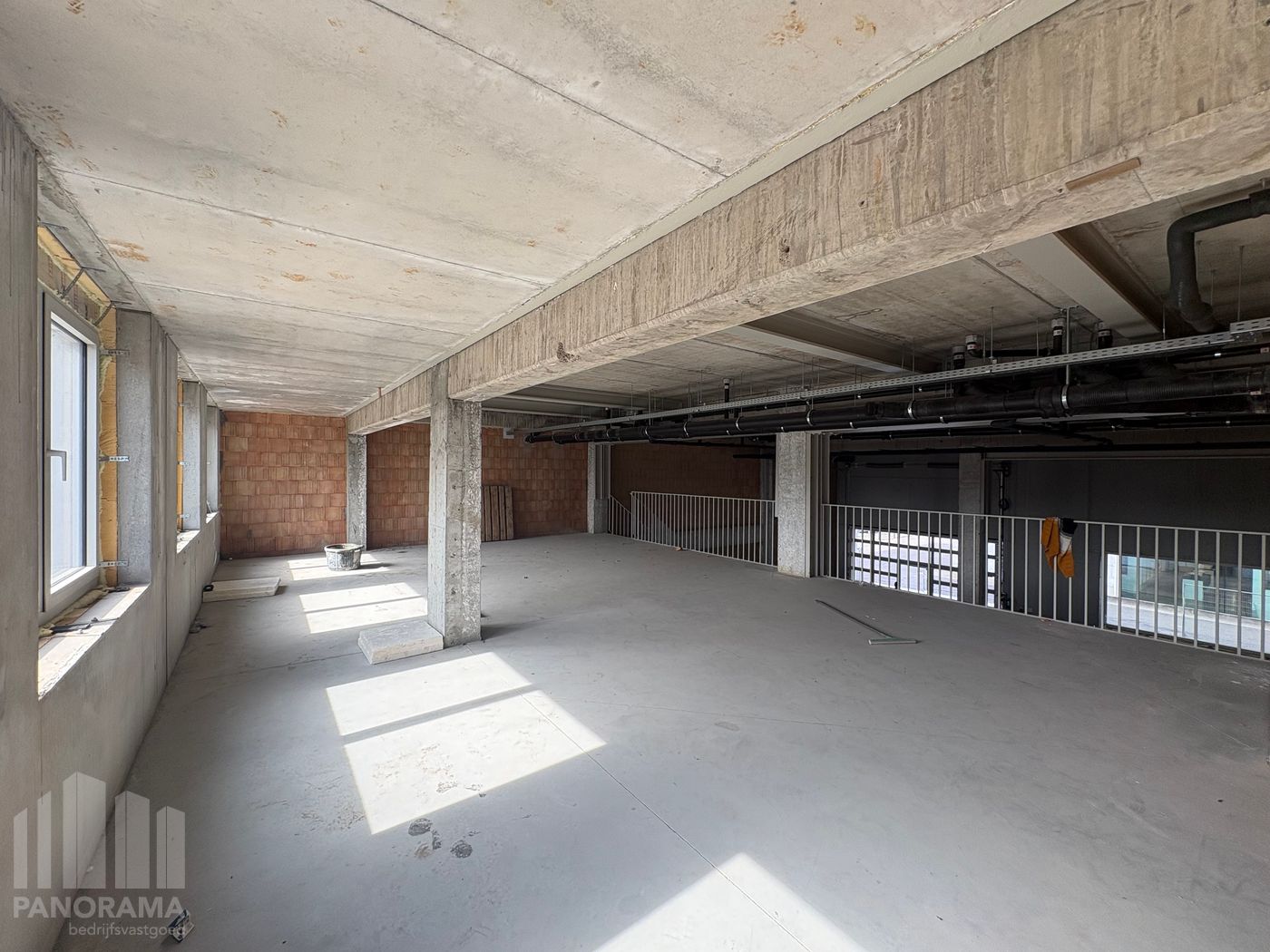 Unieke nieuwbouwopslagruimte met kantoor op absolute toplocatie - photo 4