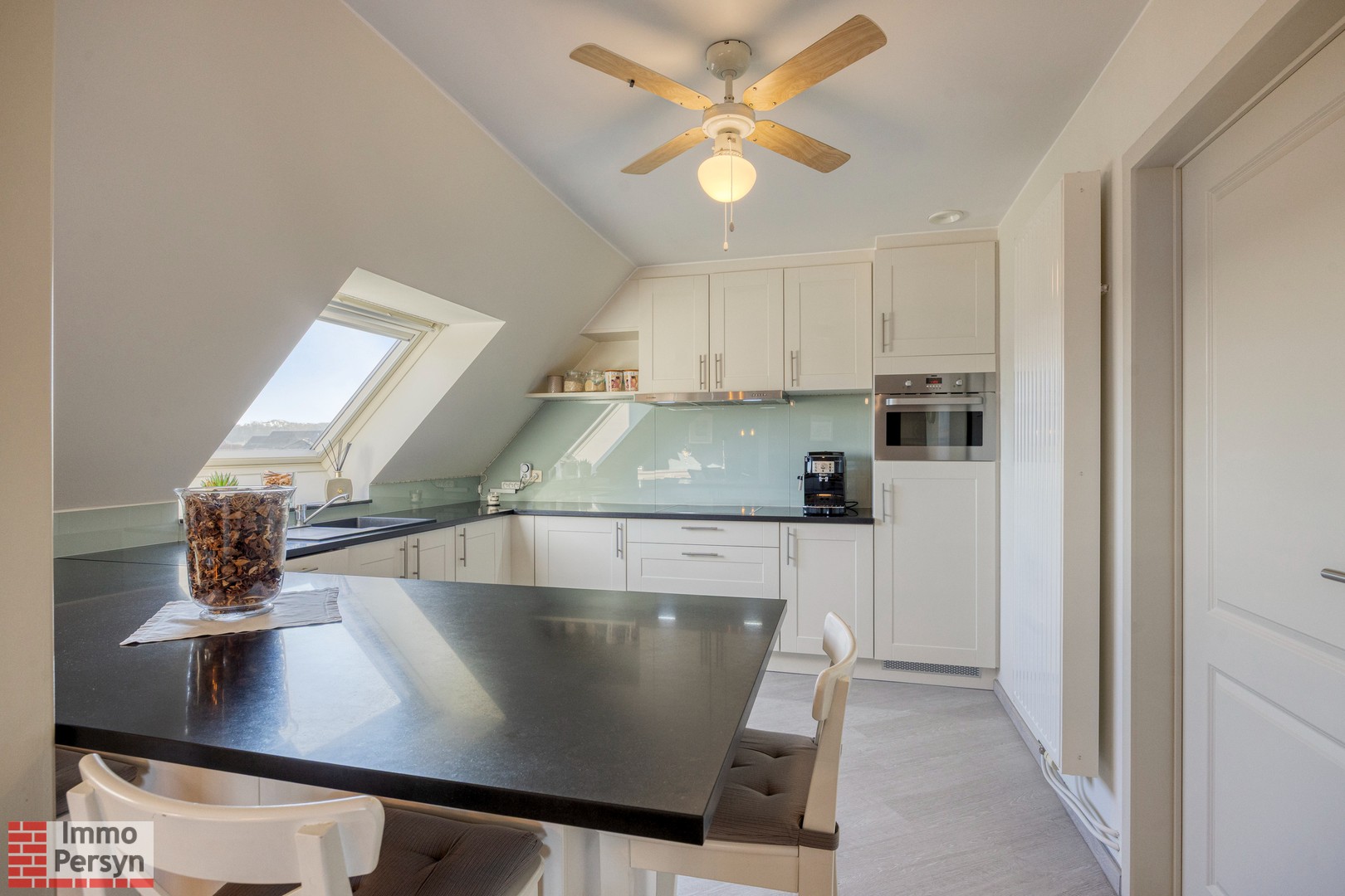 instapklaar appartement, 2 slpkmrs, lift, berging en garage - foto 4