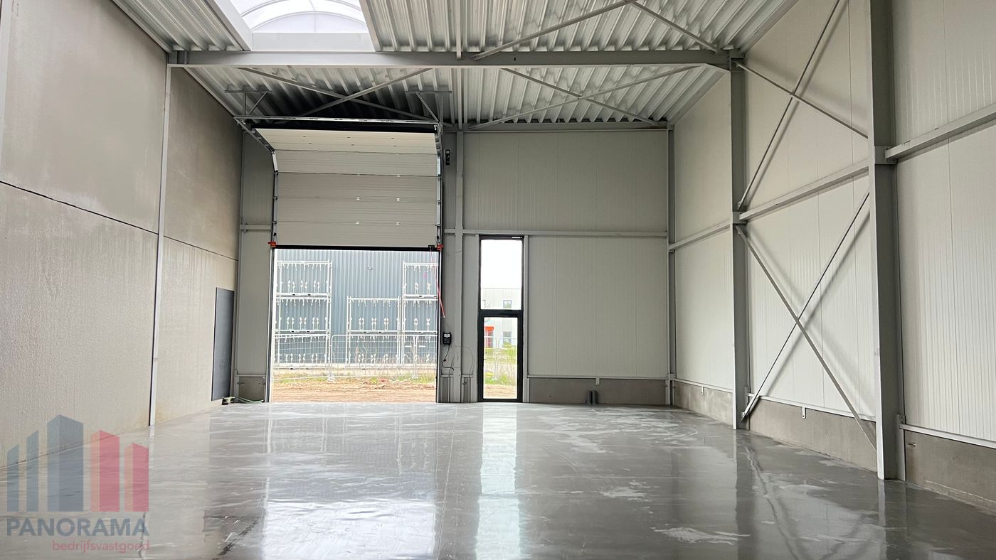 Nieuwbouw KMO-units te Genk - foto 4