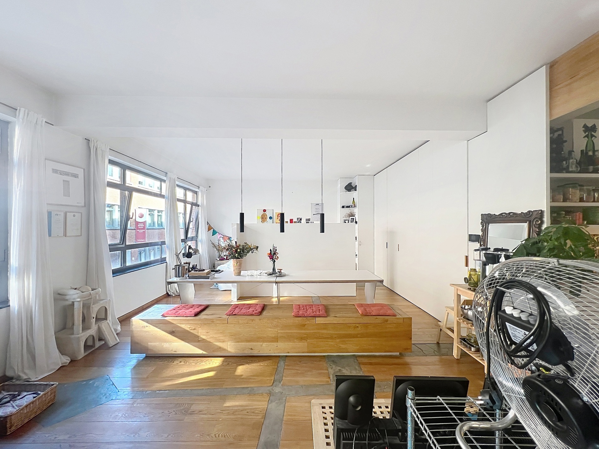 TE HUUR in SCHAARBEEK – LOFT met 1 slaapkamer ±78 m²  - foto 4