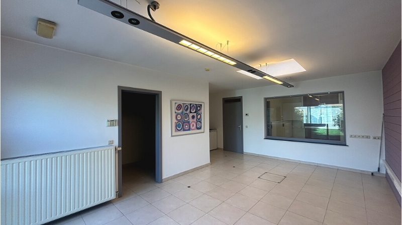 Instapklare kantoorruimtes te huur in Loppem Zedelgem - foto 3