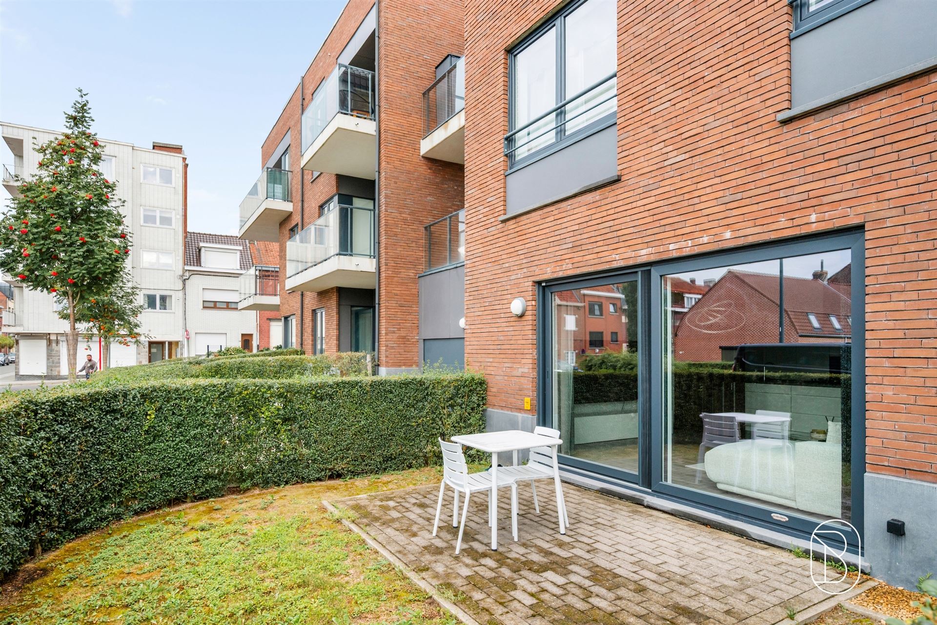Mooi gelijkvloers appartement met 2 slaapkamers! - foto 4