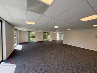 Instapklare kantoorruimte van 149 m² te huur in het moderne kantorenpark Latem Business Park met uiterst professionele uitstraling...