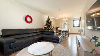 Bij ImmoFusion 7/7 “open huis” : klik op onze 3D-TOUR.Ter hoogte van de Halhei in Heusden-Zolder ligt deze verrassend ruime kangoeroewoning op een...