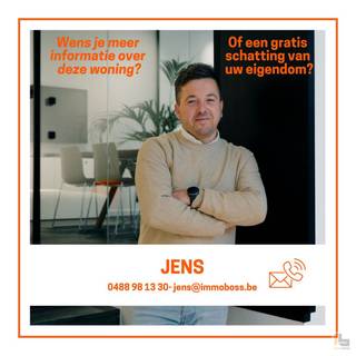 Energiezuinige nieuwbouwwoning (2025) met uitzonderlijke ruimte aan de jachthaven van Kerkhove<br />De woning is ideaal gelegen aan de jachthaven van Kerkhove, met een vlotte verbinding naar Oudenaarde en Avelgem. Ook voor fietsers is dit een toplocatie, dankzij het nabijgelegen jaagpad richting Doornik/Oudenaarde.<br />Laat u aangenaam verrassen door de ruime bewoonbare oppervlakte en de uitzonderlijke extra bergruimte: de woning is namelijk volledig onderkelderd (ca. 90 m²), wat tal van mogelijkheden biedt (opslag, hobbyruimte, fitness, …).<br /><strong>Indeling:</strong> inkom met apart toilet, ruime lichtrijke leefruimte met plaats voor eventueel bureau, eetplaats, mooie keuken met eiland en toegang tot het terras en tuin, berging. Op de verdieping zijn er 3 volwaardige slaapkamers, 4de slaapkamer/dressing, badkamer met inloopdouche en ligbad en een berging. <br /><br /><strong>Troeven: <br />- BEN WONING - korting op onroerende voorheffing<br />- Vloerverwarming - warmtepomp - 10 zonnepanelen<br />- ruime bewoonbare oppervlakte 180 m2 (excl. kelder) <br />- VOLLEDIG ONDERKELDERD (90m2)<br />- Gelegen aan de jachthaven, op en top vakantiegevoel<br />- Oprit en carport <br />- VEEL LICHT<br />- Volledig afgewerkt! <br />EPC LABEL A - 15 kWh/m2</strong><br /><br />Prijs exclusief BTW<br />Interesse? Contacteer Jens 0488 98 13 30 of jens@immoboss.be<br /><br />