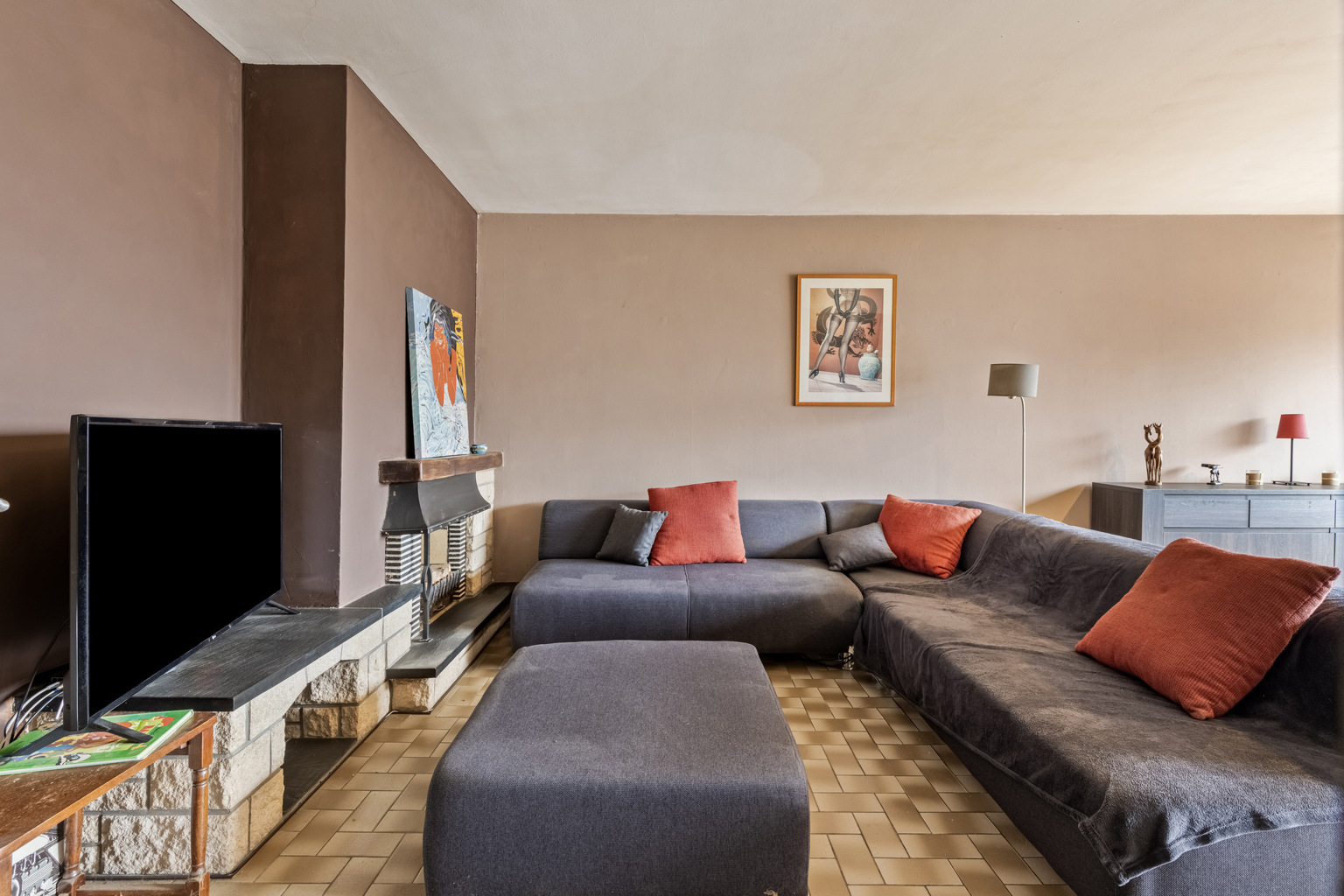 Instapklaar 2 slaapkamer appartement op 2de verdieping - foto 2